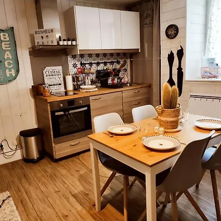 Apartment Independant Dans Maison Dammartin-sur-Tigeaux